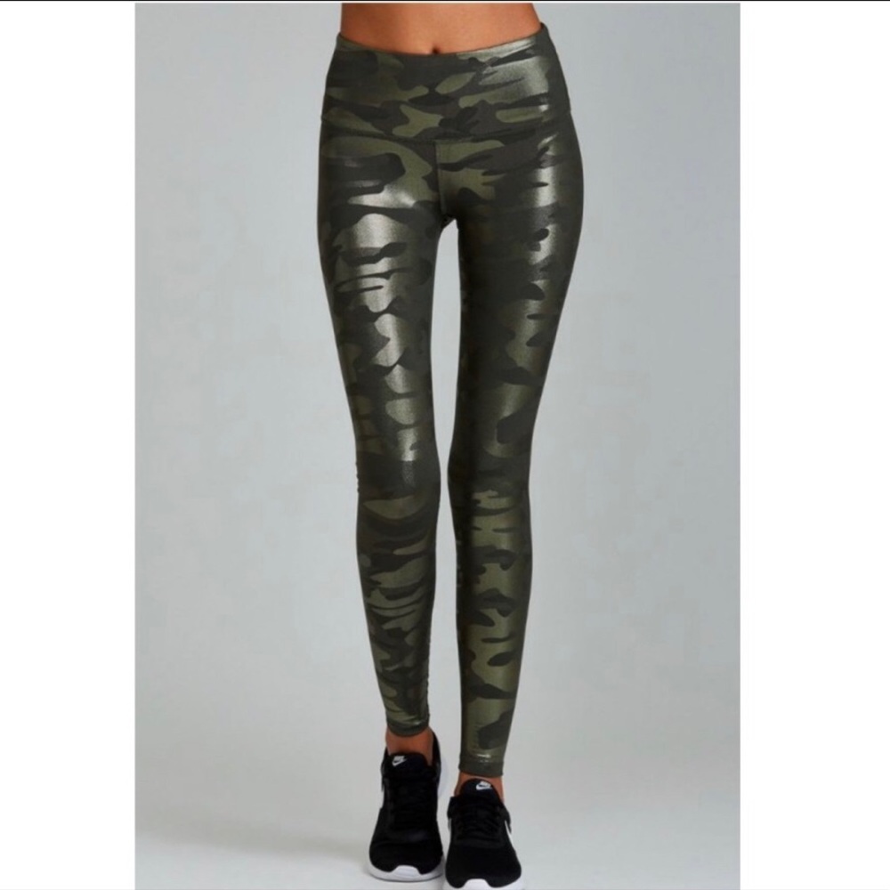 Noli Olive Green Camo High-Waist Leggings